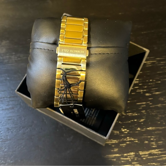 Kenneth Cole Men's New York 10027726 Gold Stainless-Steel Quartz Watch - Picture 2 of 5